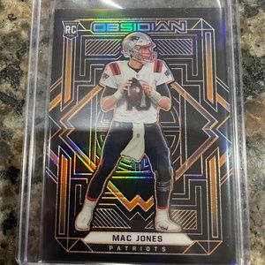 2021 Panini Obsidian - Mac Jones - Orange Etch RC - 24/75..